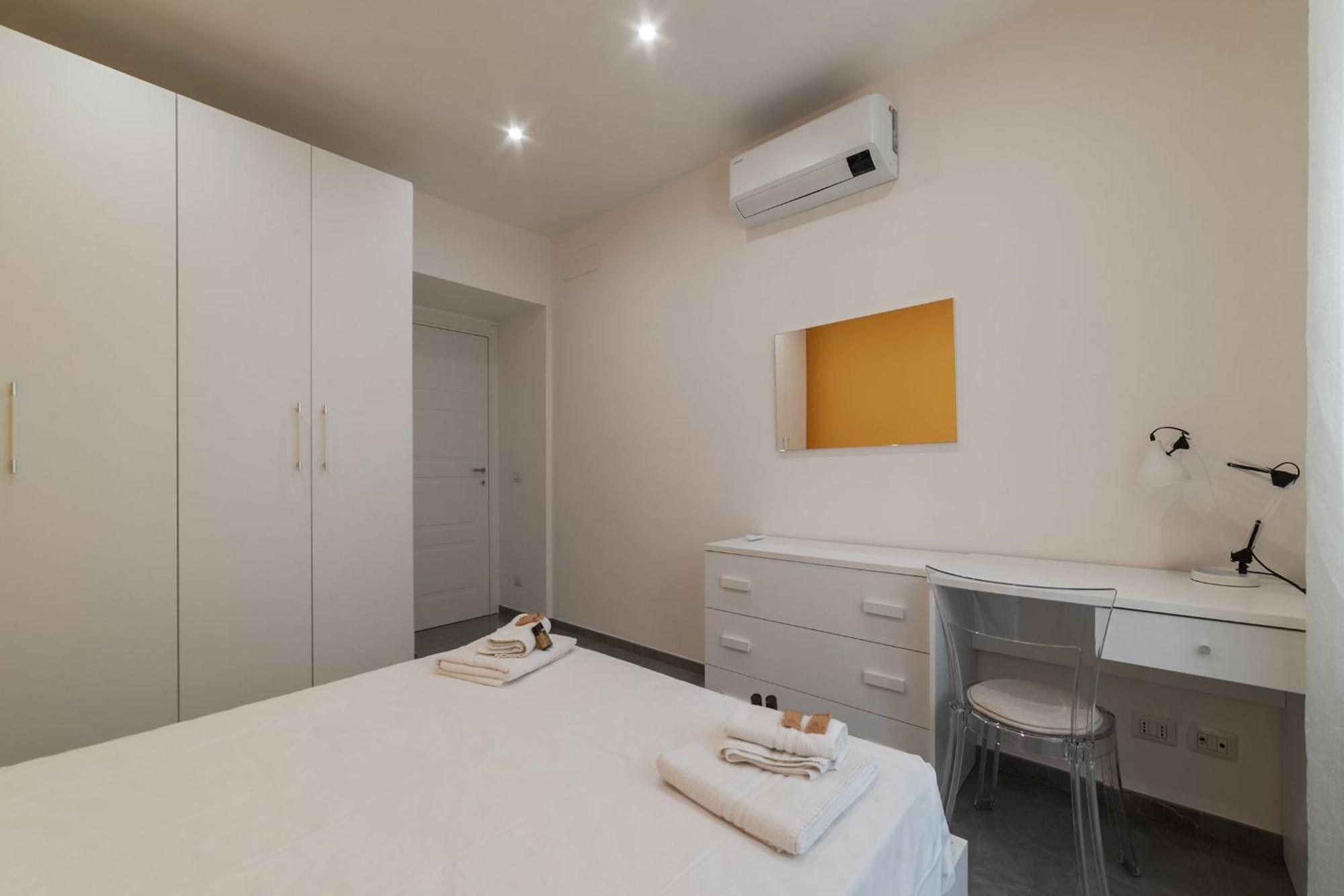 Apartament Joivy Delightful 3-Bed Flat With Balcony Rzym Zewnętrze zdjęcie